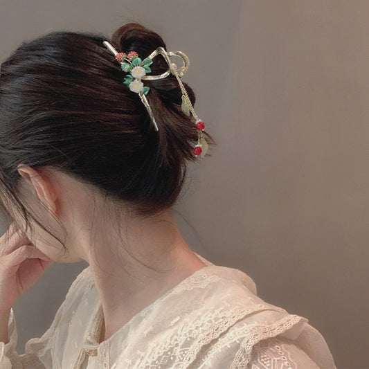 Female Simple And Cute Strawberry Hairpin Metal Clip