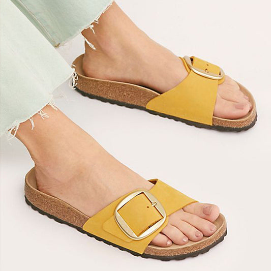 Flat-bottomed Flat-bottomed Flip Flops Fashion Exterior Buttoned Sandals And Slippers