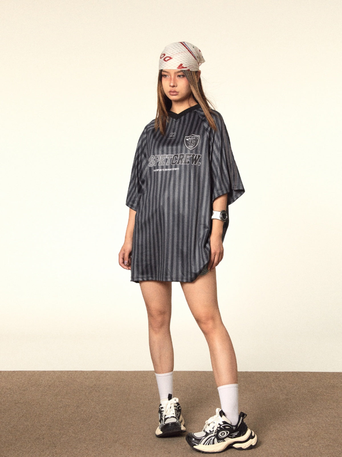 Stribet Jersey T-shirt med Retro Kontrastfarver