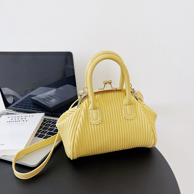 Women's New Fashion Popular Vertical Stripe Handbag Fashion Versatile
