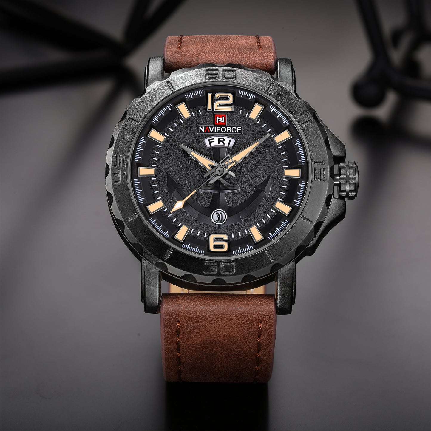 Belt quartz watch