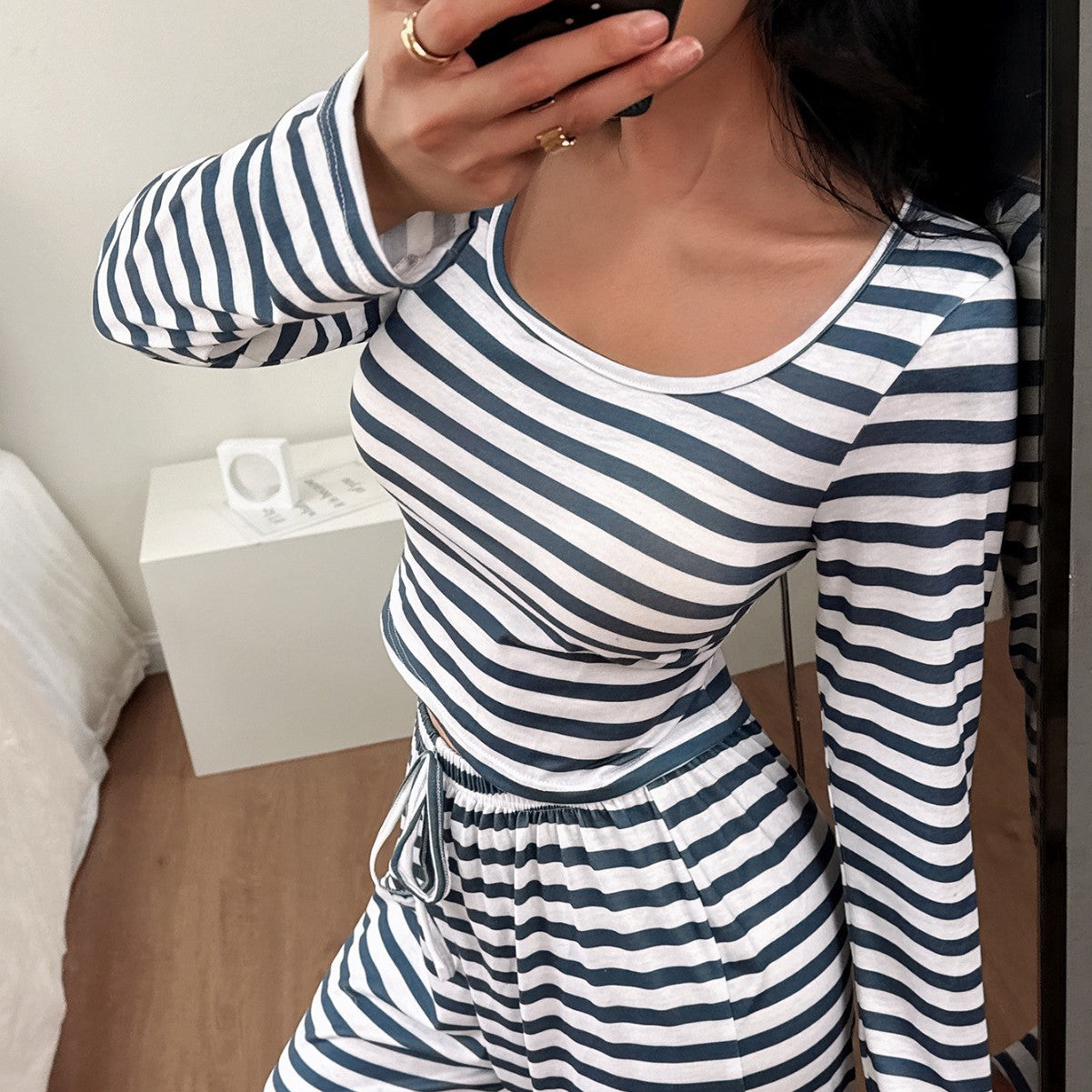Womens Fashionable Stripe-Print Casual Slimming Long-Sleeve Pajama Set With Square Neckline And Pants