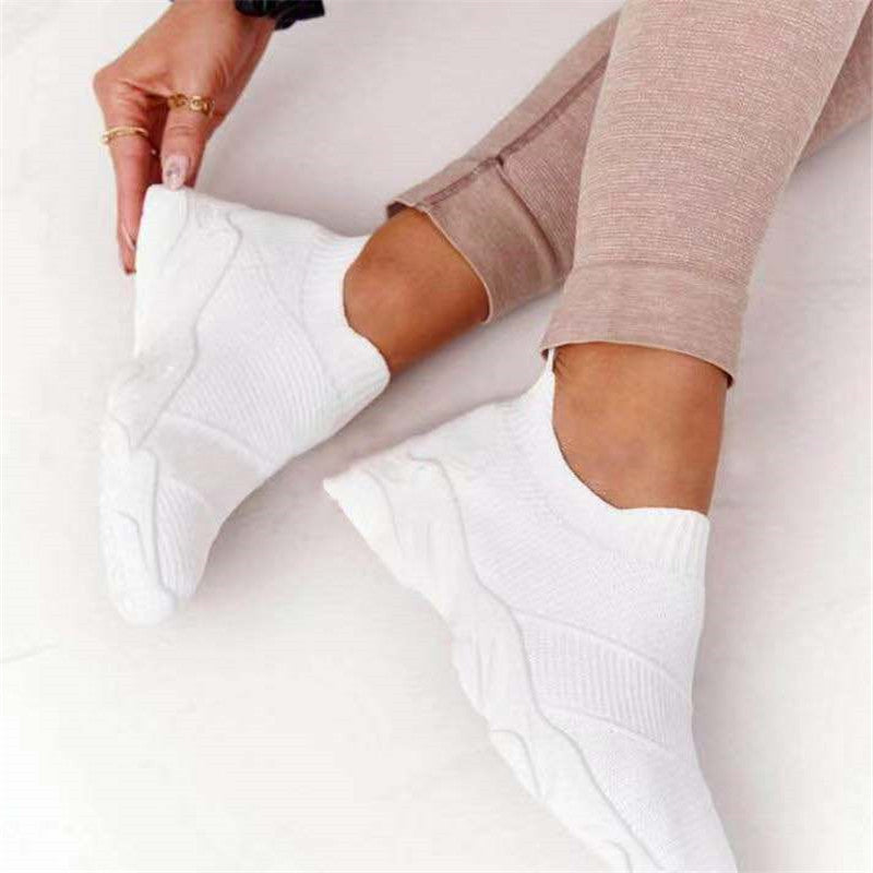 Large Size Fly Woven Breathable Thick Sole Solid Color Increased Leisure Travel Sneakers
