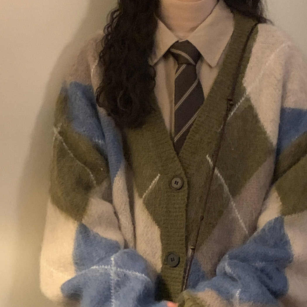 Loose Diamond Plaid Contrast Color V-neck Knitted Cardigan Sweater