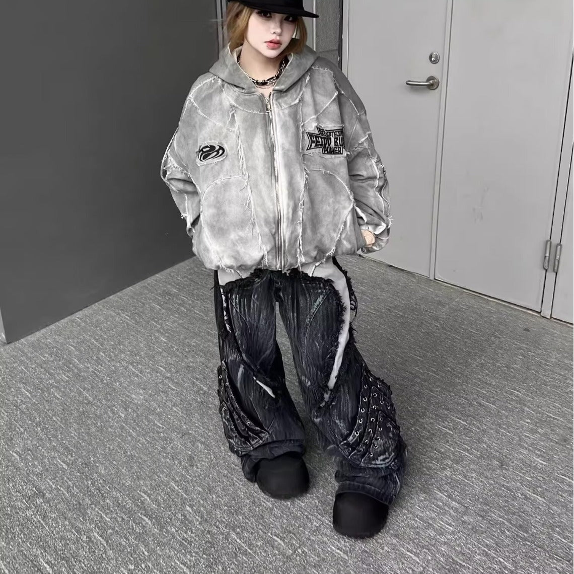 FallWinter American-style Heavy-duty Post-apocalyptic Deconstructed Washed Denim Jeans