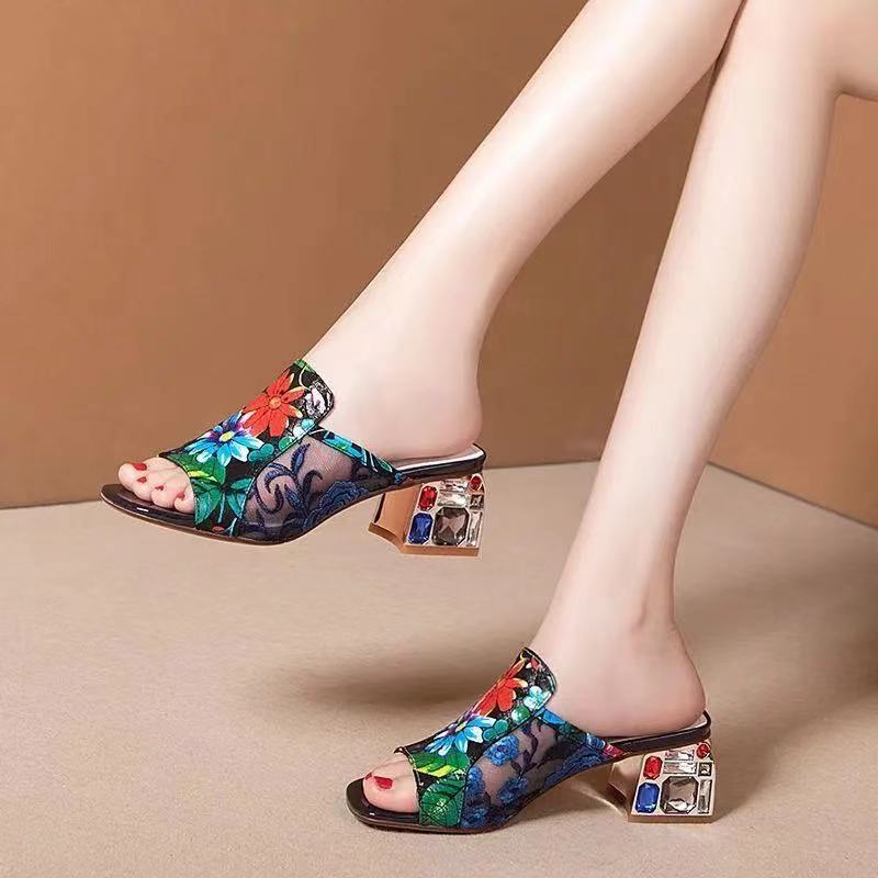 Ethnic Wind Rhinestone Mid-heel Mesh Slippers