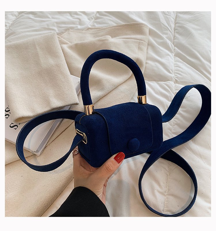 Women's New Popular Frosted One-shoulder Messenger Handbag