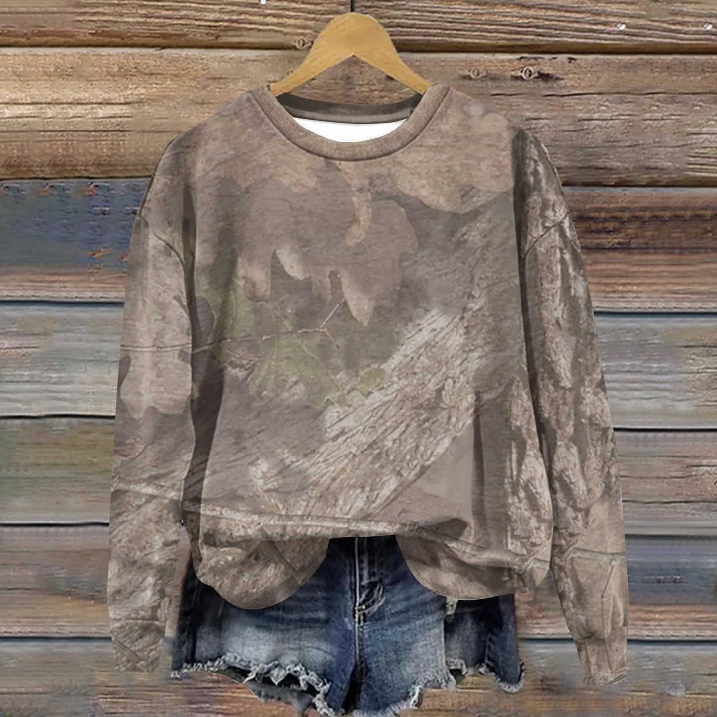 Camouflage Sweatshirt Maple Leaf Printed Crew Neck Sweatshirt