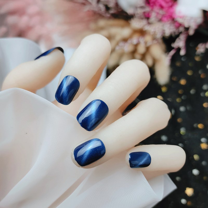 Fashion Net Red Cat Eye Jump Color Nail Art