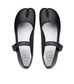 Straight Line Buckle Mary Jane Shallow Mouth Horseshoe Flat Sole Single Shoes