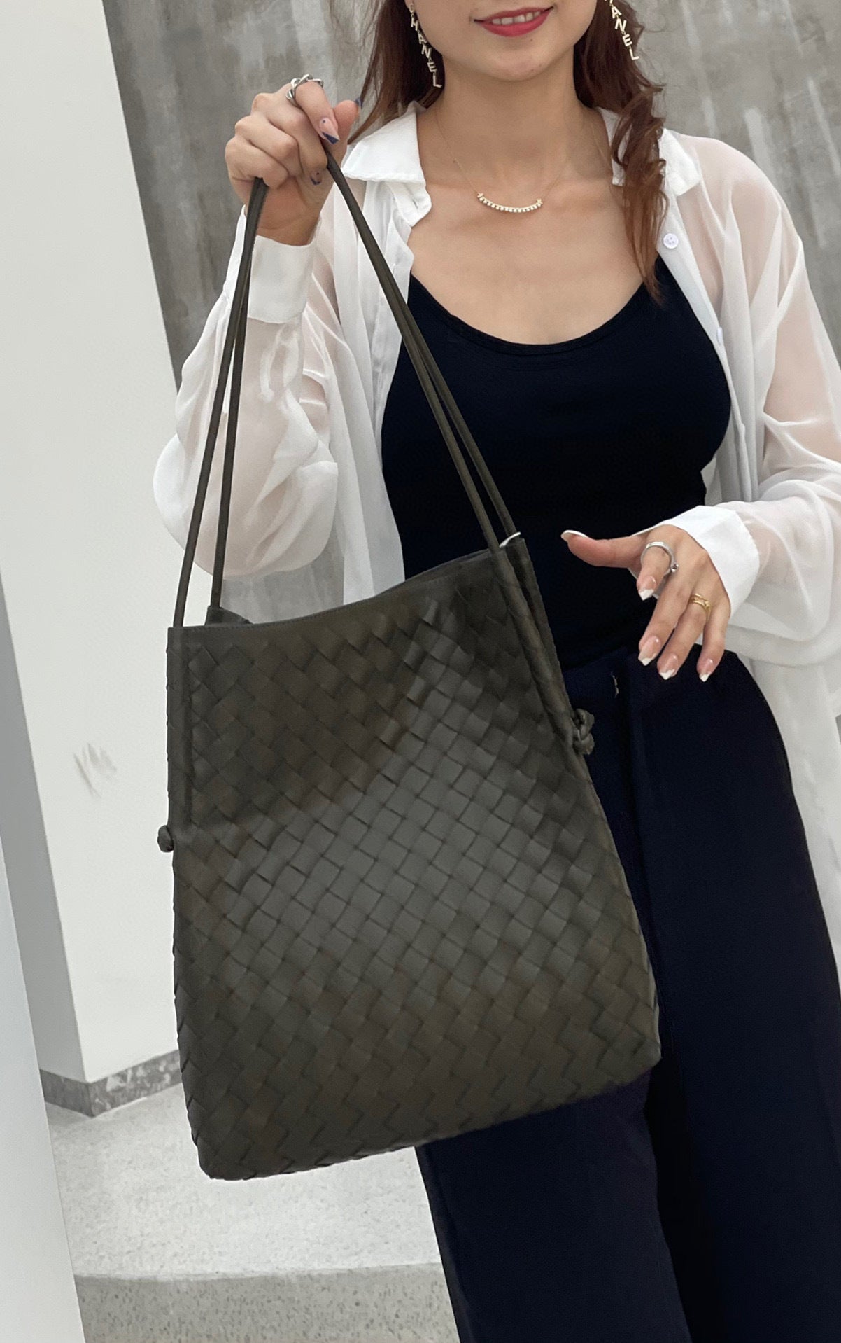 Women's Fashion Head Layer Cowhide Woven Shoulder Bag