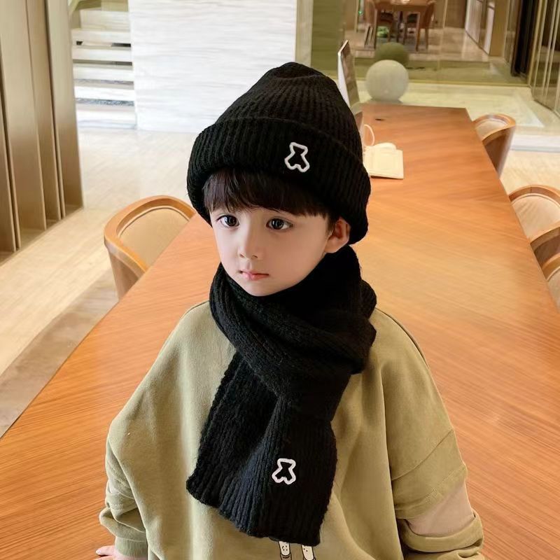 Children's Letters Hat Scarf Two-piece Set