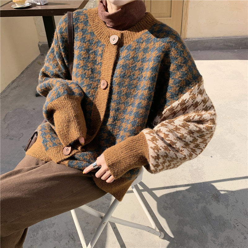 Alsidig løs houndstooth cardigan-sweater