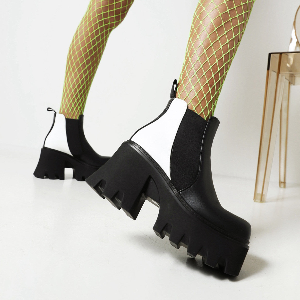 New Autumn And Winter Thick Soled Short Tube Women's Boots Punk Style