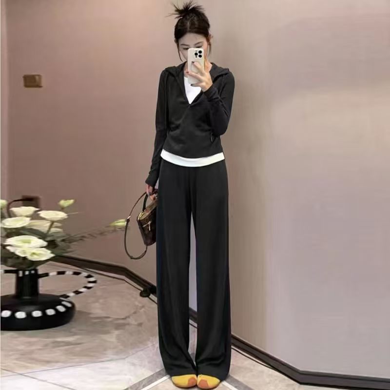 Fashion Women's Stitching Hooded Top Half Zipper Casual Suit