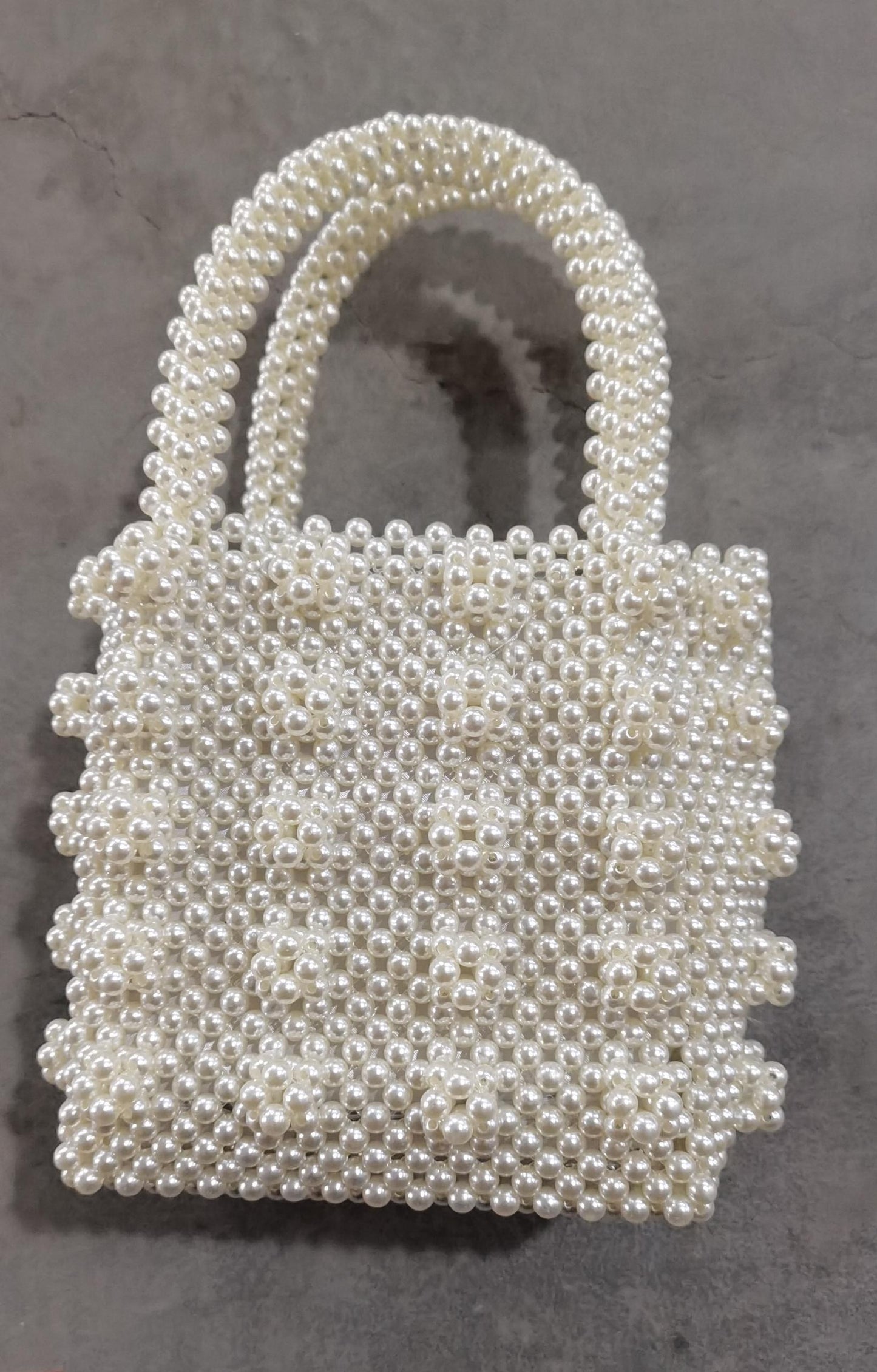 Pearl woven dinner bag