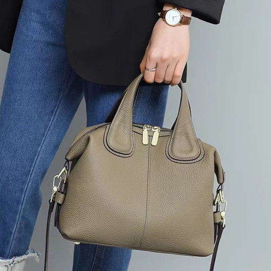 Fashionable Large Capacity High-end Leather Shoulder Bag For Women