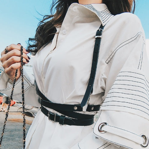 Paired with casual leather waistband straps
