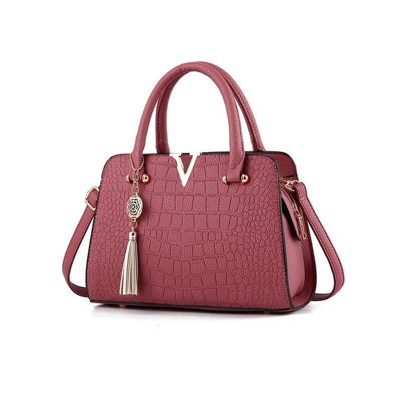 Casual wild handbag
