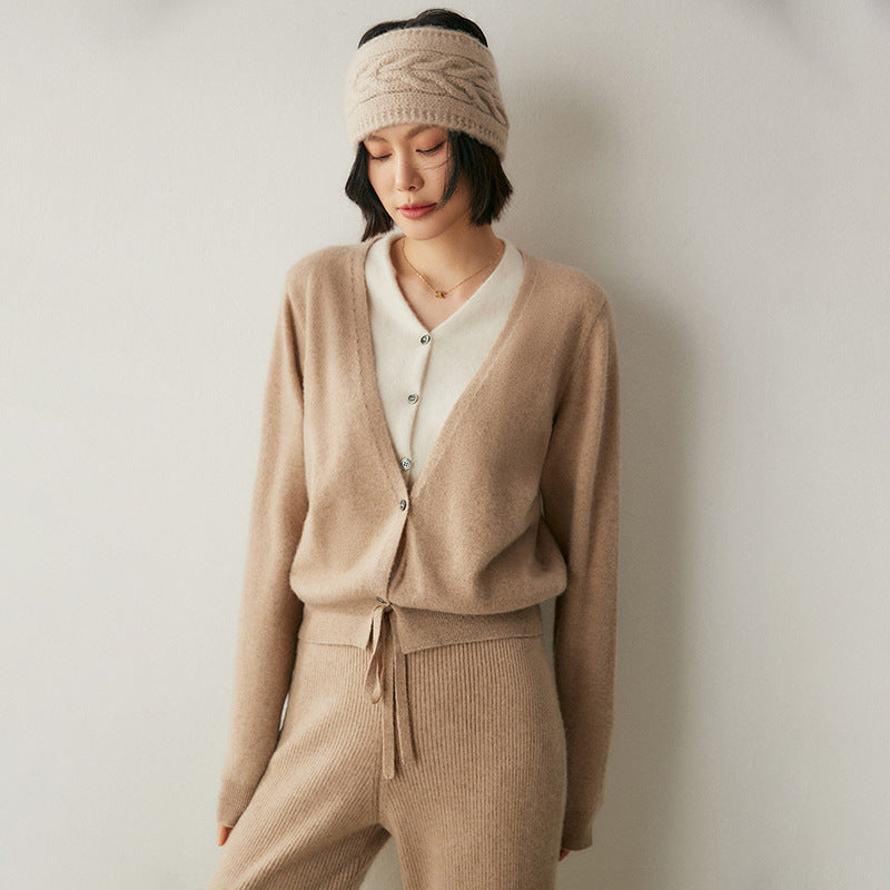 Women's Fake Two-piece V-neck Sweater