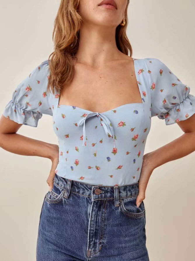 Printed Regal-style Square-neck Tie-front Slim-fit Short-sleeve Shirt