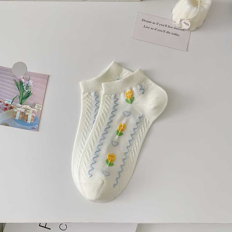 Shallow Mouth Socks Striped Embroidery Cartoon