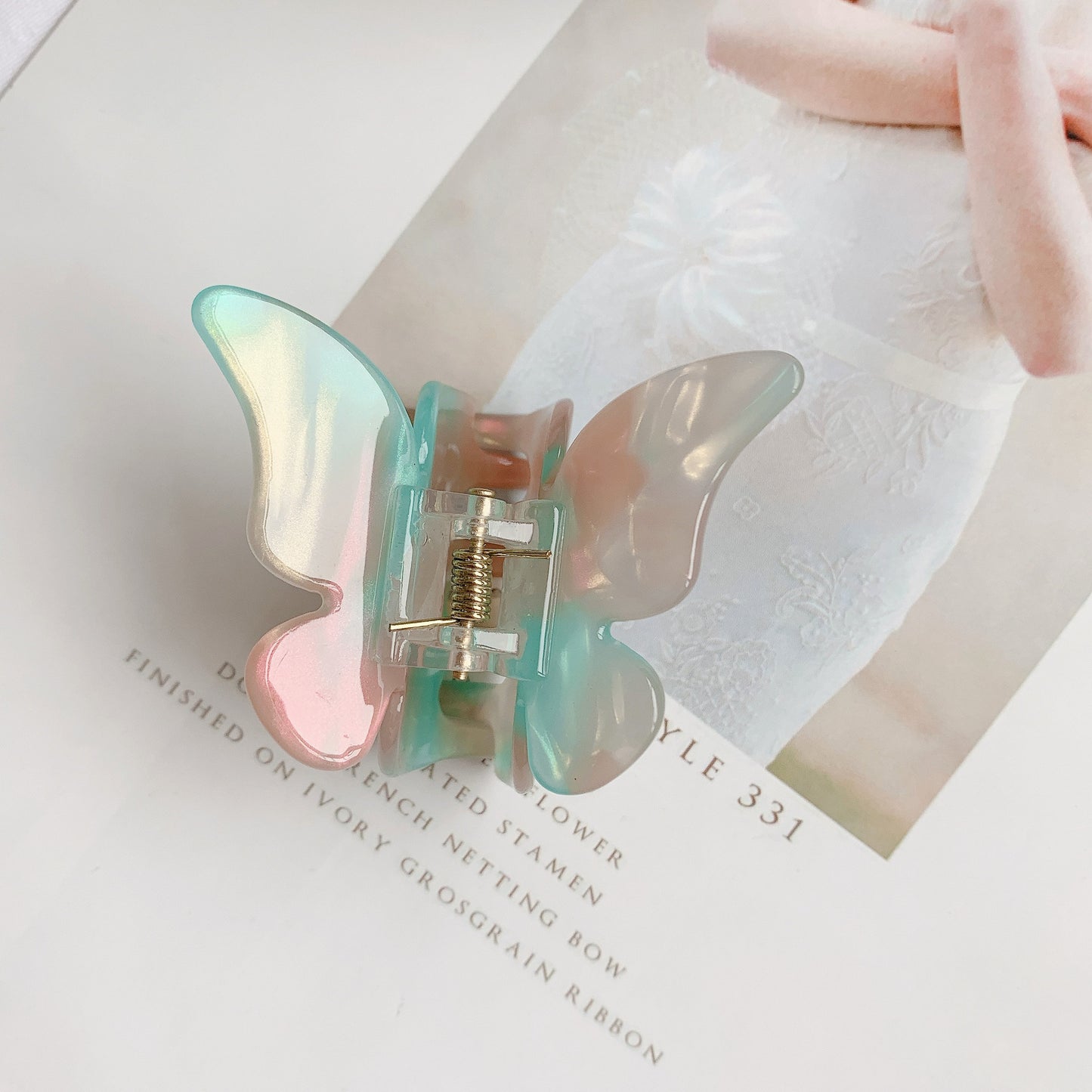 Girls Ins Acetate Butterfly Colorful Grab Clip