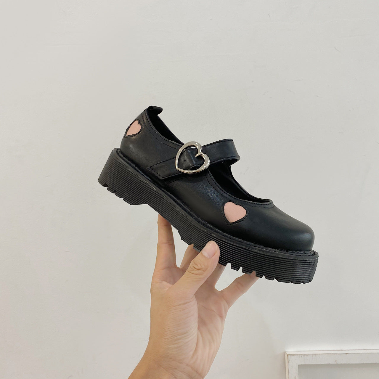 Women's Love Leather Shoes Japanese Harajuku Platform Mary Jane Shoes Retro British Style Round Toe Student