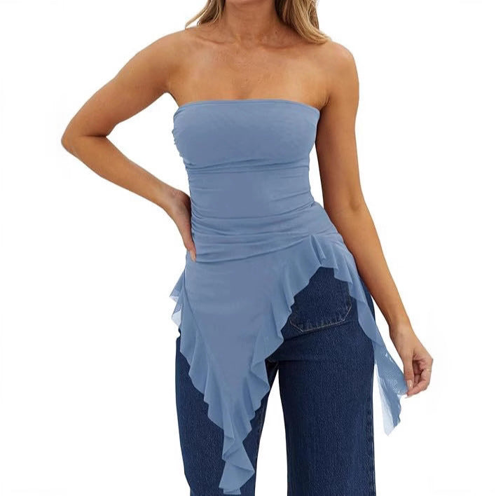 Figure-hugging Top With A Ruffled Hem