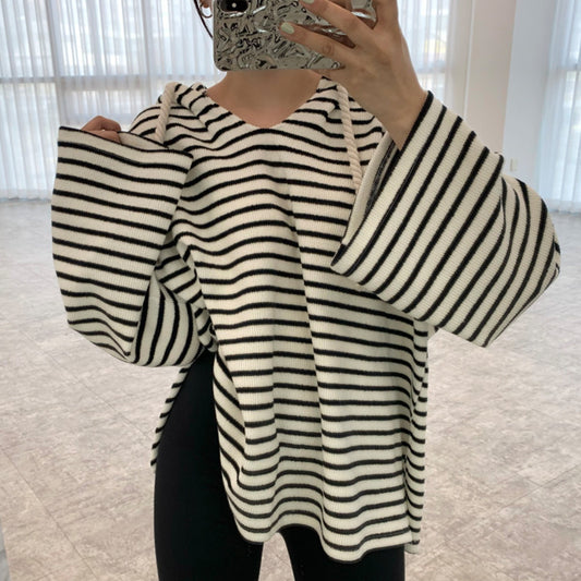 Women's Side Slit Long Sleeve Pullover Sweatshirt