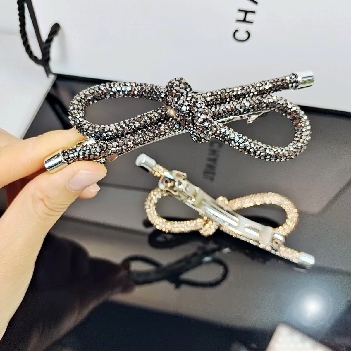 Rhinestone Bow Spring Clip Advanced Sense