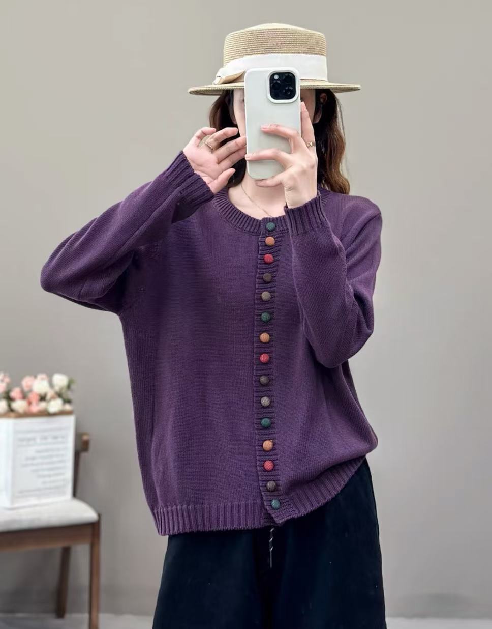Women's Cotton Knitted Cardigan With Color Buckle Fashion Loose