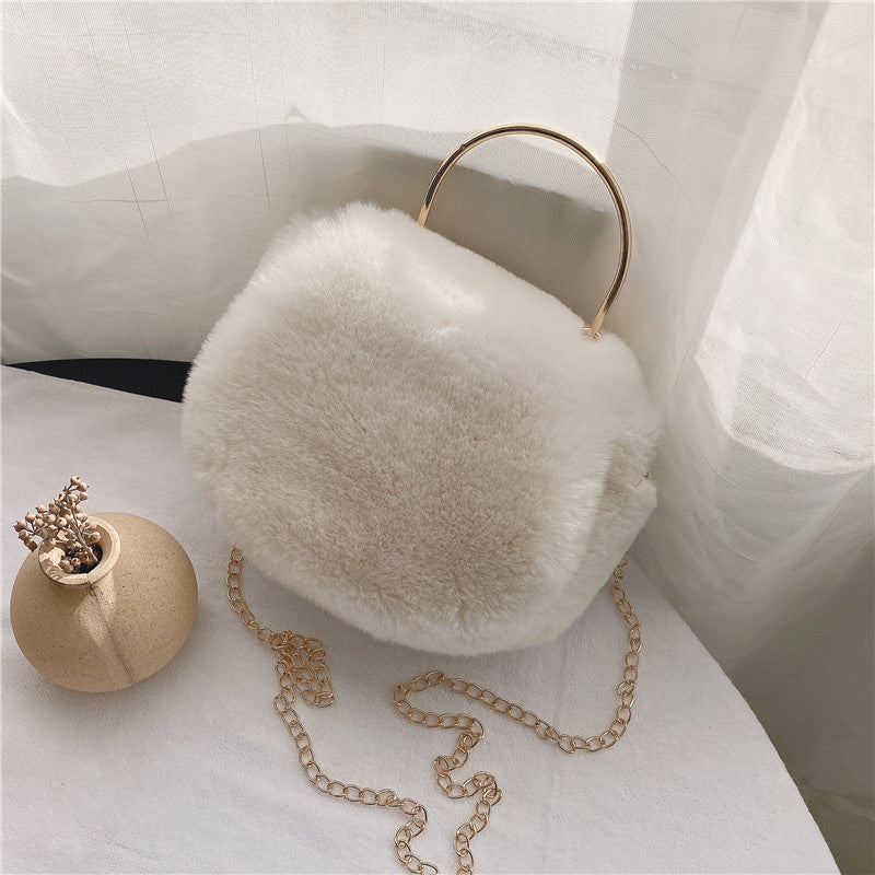 Women's Fashion Chain Plush Crossbody Bag