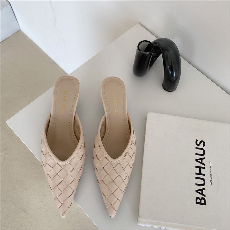 Woven pointed mid-heel half slippers
