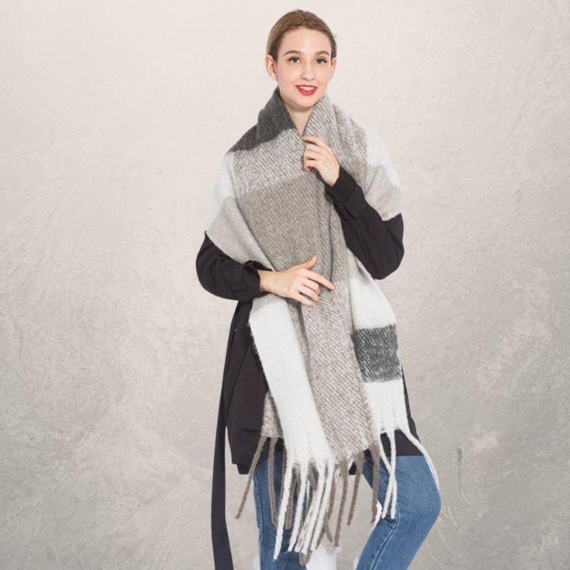 Autumn and winter scarf warm tassel ladies