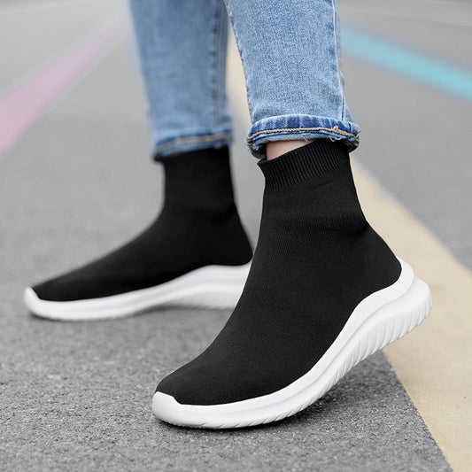 Flying Woven High-top sorte og runde flade hvide sko til kvinder