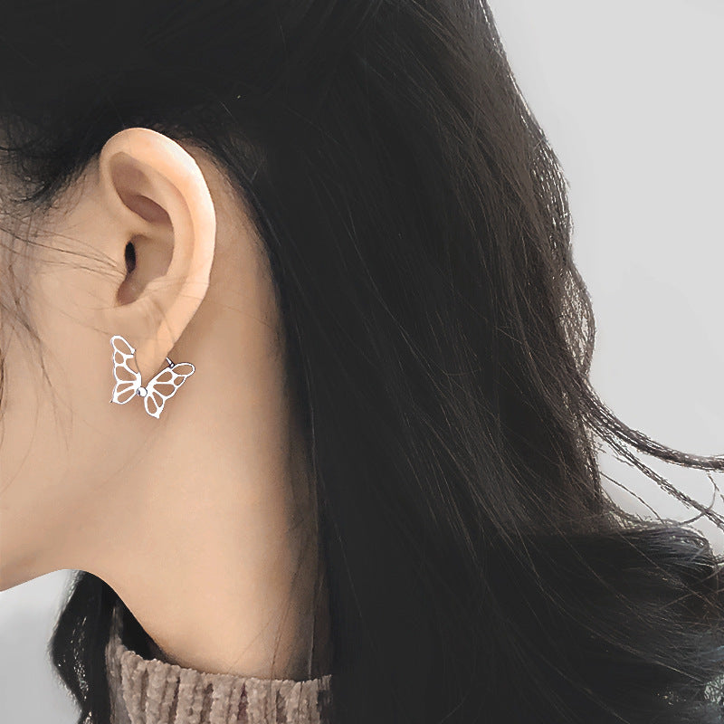 Design Hollow Butterfly Ear Buckle Female