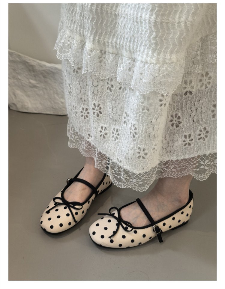 Women's Polka Dot Mary Jane Shoes 2026 Spring New Arrival, Hidden Heel, Bow & Single Strap Design, Pumps To Match Dresses, Small Leather Shoes