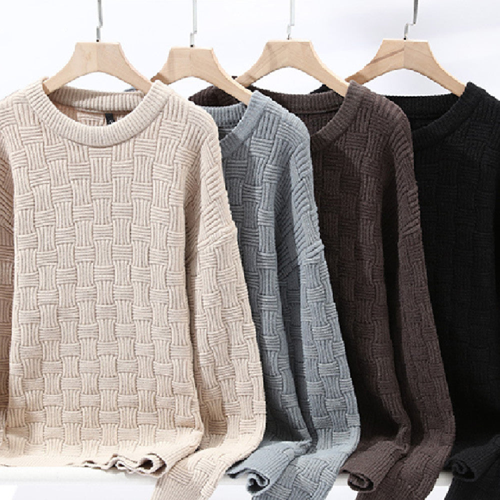 Strikket herresweater med rund hals i ny mode