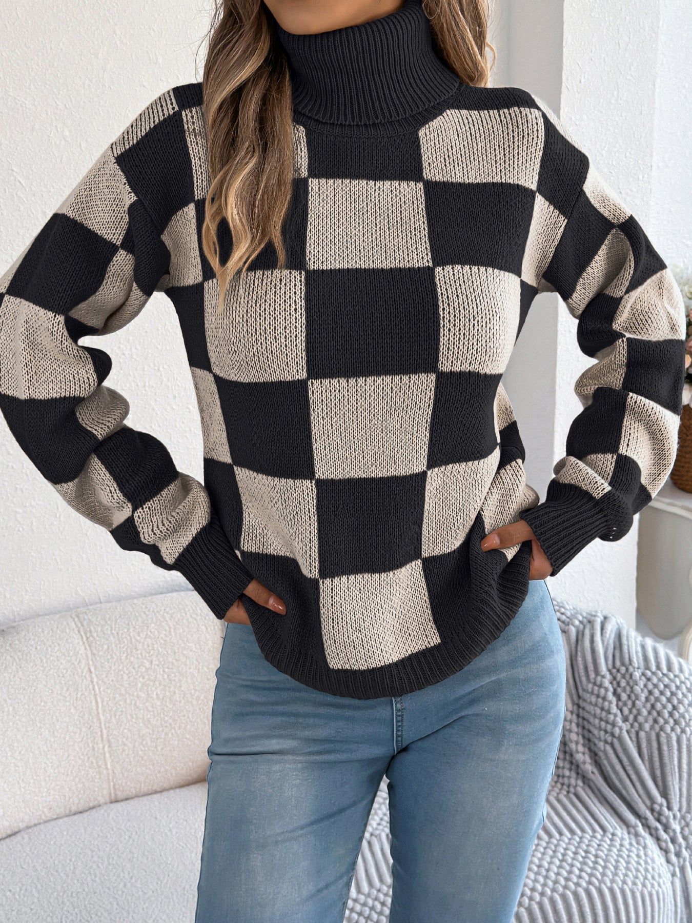 Dame Højhalset Farveblokket Ternede Sweater med Lanterneærmer