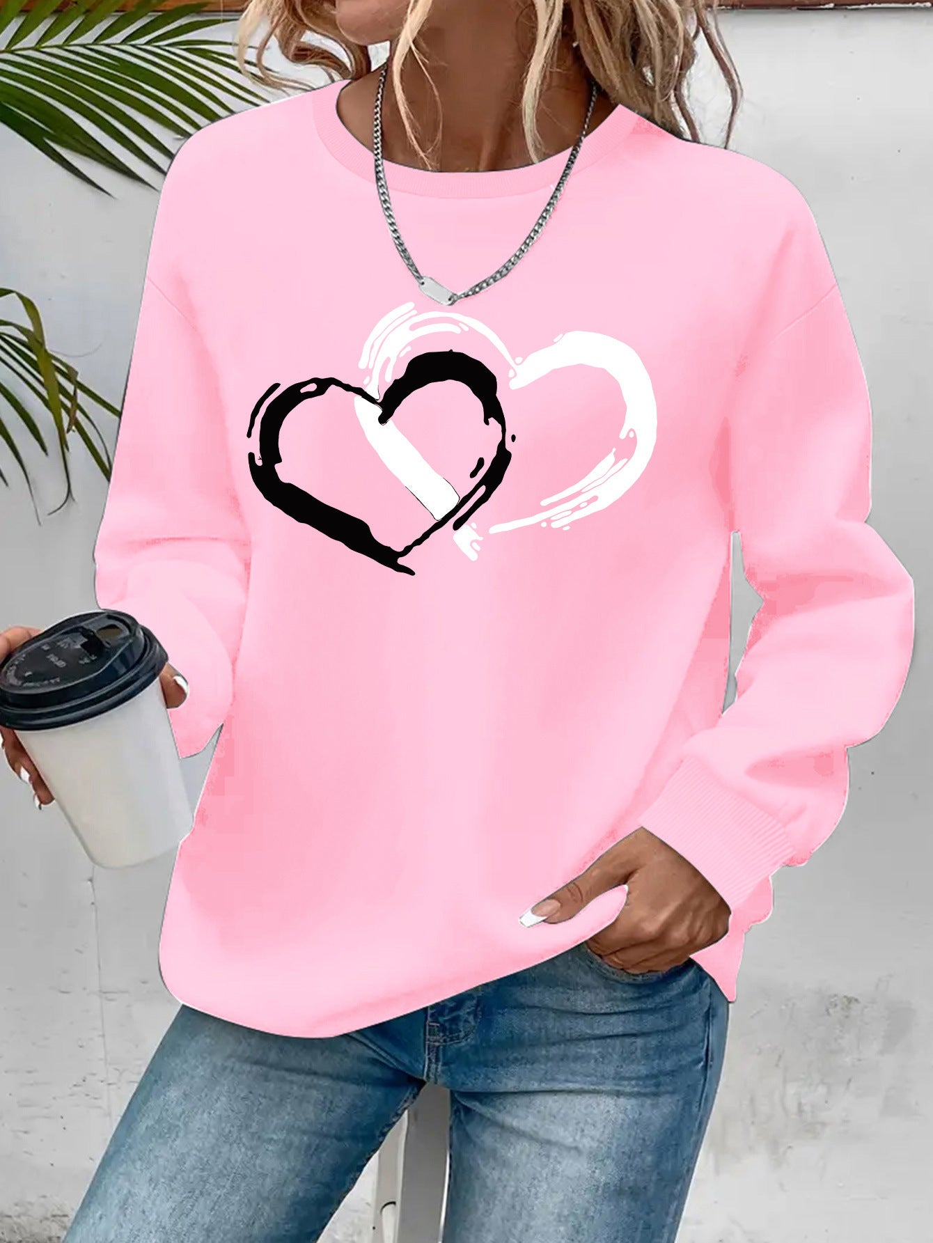 Hjerteprintet rundhalset afslappet sweatshirt dametøj