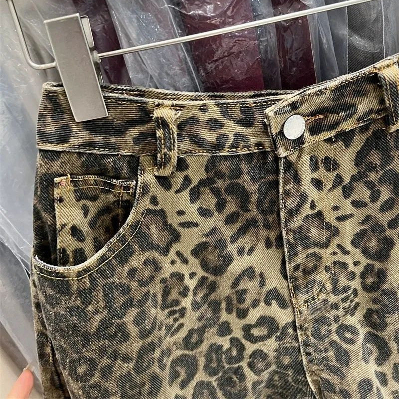 American-style Vintage Leopard-print Denim Shorts For Women