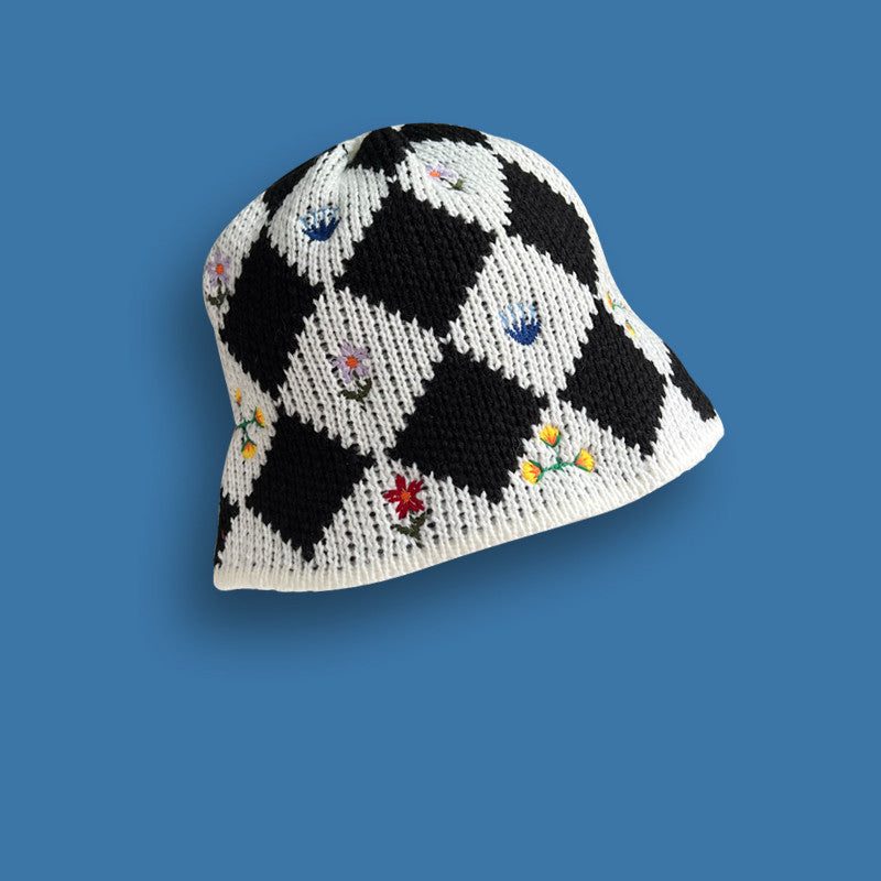 Diamond Check Flower Embroidered Knit Fisherman Hat