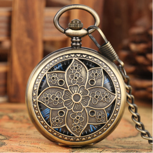 Retro Hollow-Out Nostalgic Manual Mechanical Pocket Watch