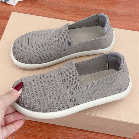 Spring Old Beijing Cloth Shoes Women Breathable Flat