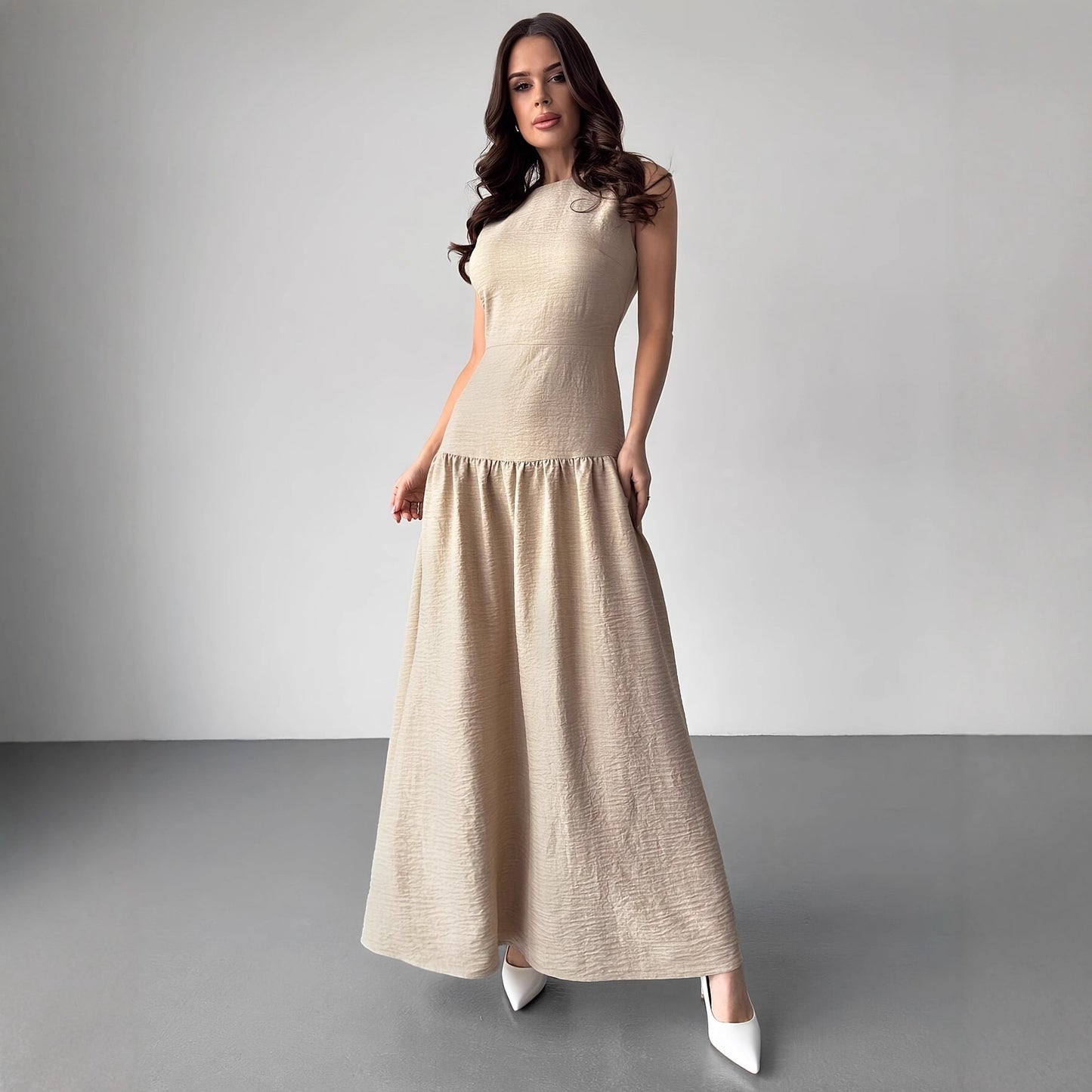 Elegant Ærmeløs Maxikjole til Kvinder i Vintage Linned