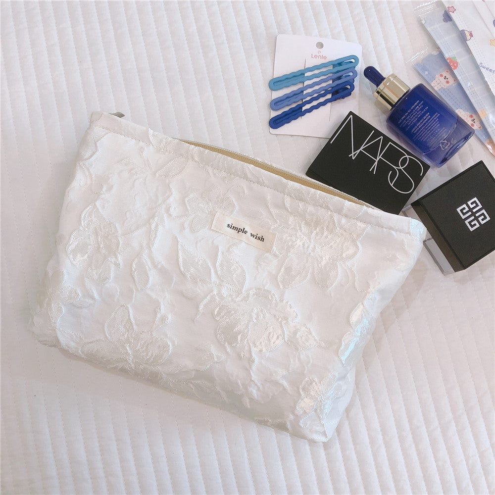 Elegant Artistic Large Flower Relief Cosmetic Bag