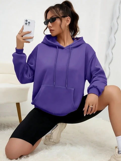 Dame smart, afslappet hoodie i ensfarvet