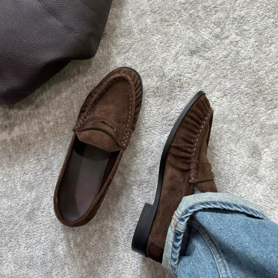 New Retro Round-Toe Pleated Suede Chunky-Heel Loafers
