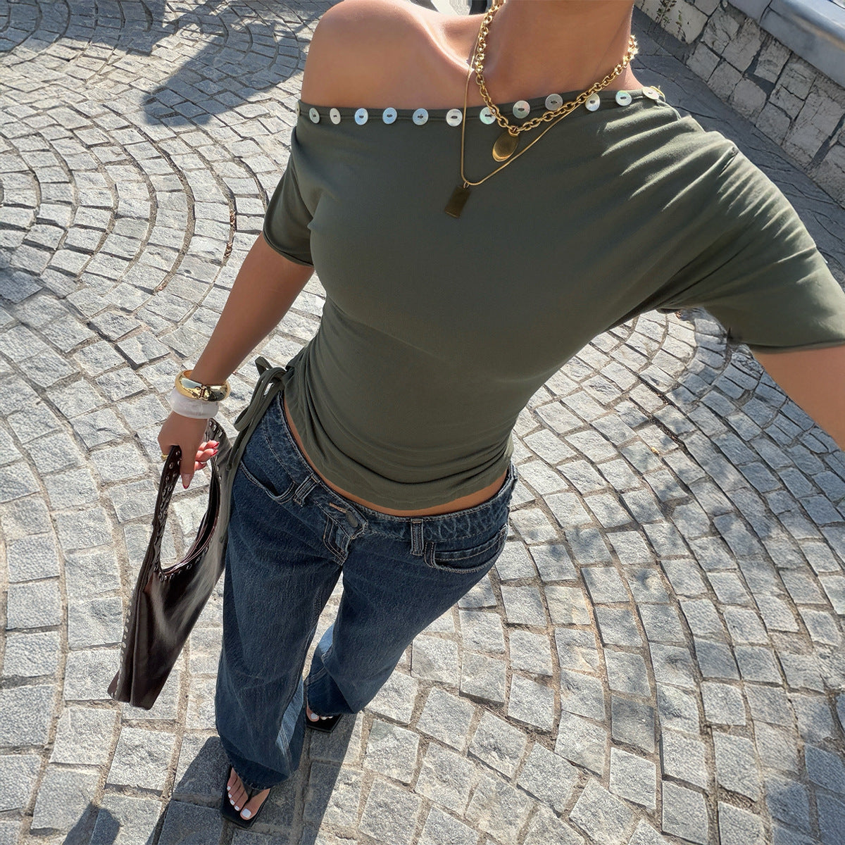 Slim-fit Kort T-shirt Med Én Skulder